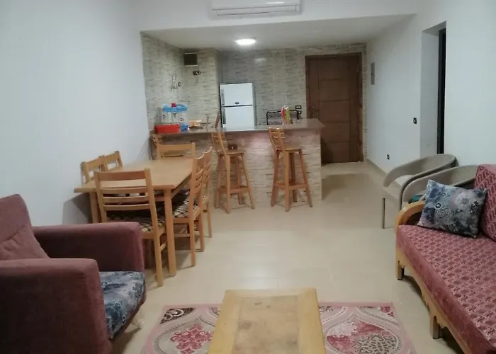 قرية بالميرا للعائلات فقط * Ain Sukhna