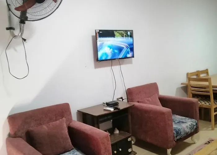 قرية بالميرا للعائلات فقط Chalet Ain Sukhna