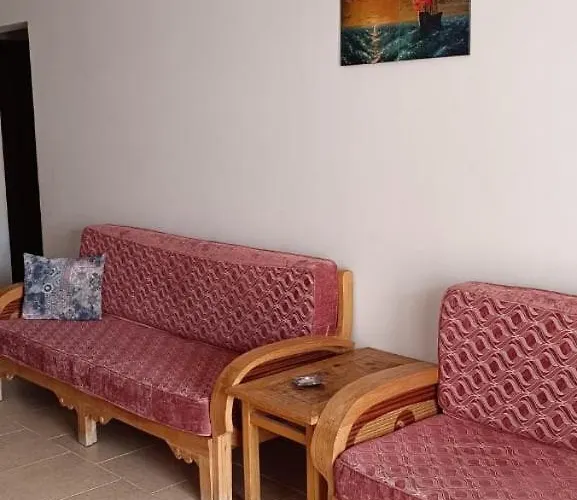 قرية بالميرا للعائلات فقط Chalet